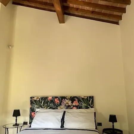 Appartamento In Villa Storica: Villa Giulia Empoli Exterior foto