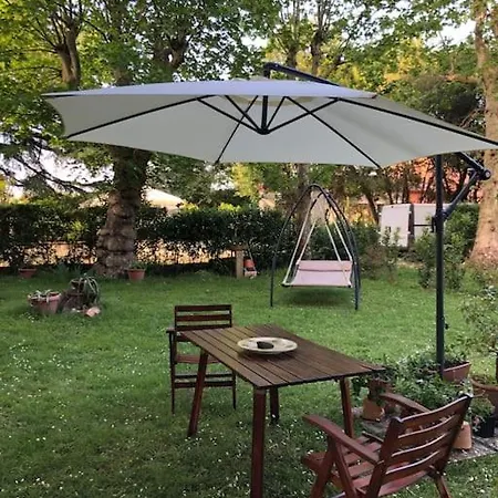 Appartamento In Villa Storica: Villa Giulia Empoli Exterior foto